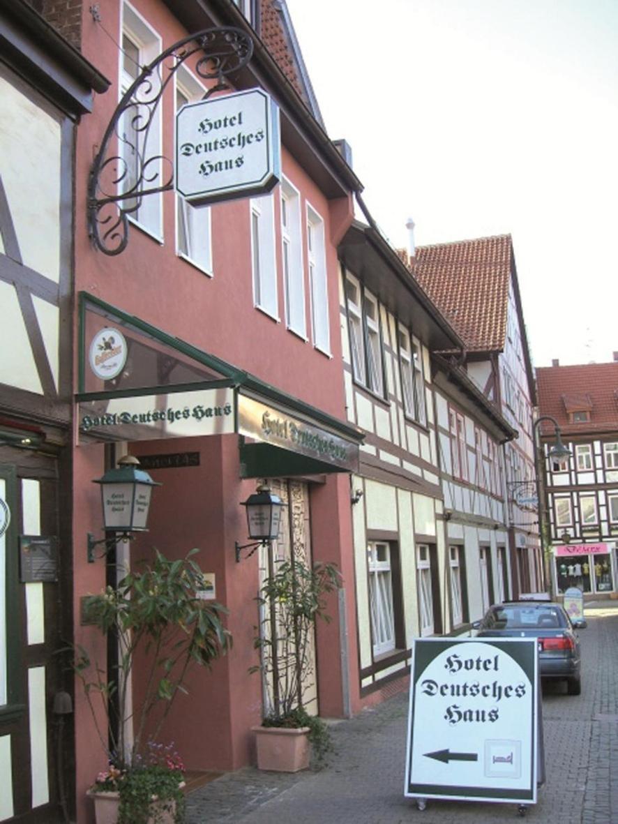 Hotel Deutsches Haus Нортгайм Екстер'єр фото
