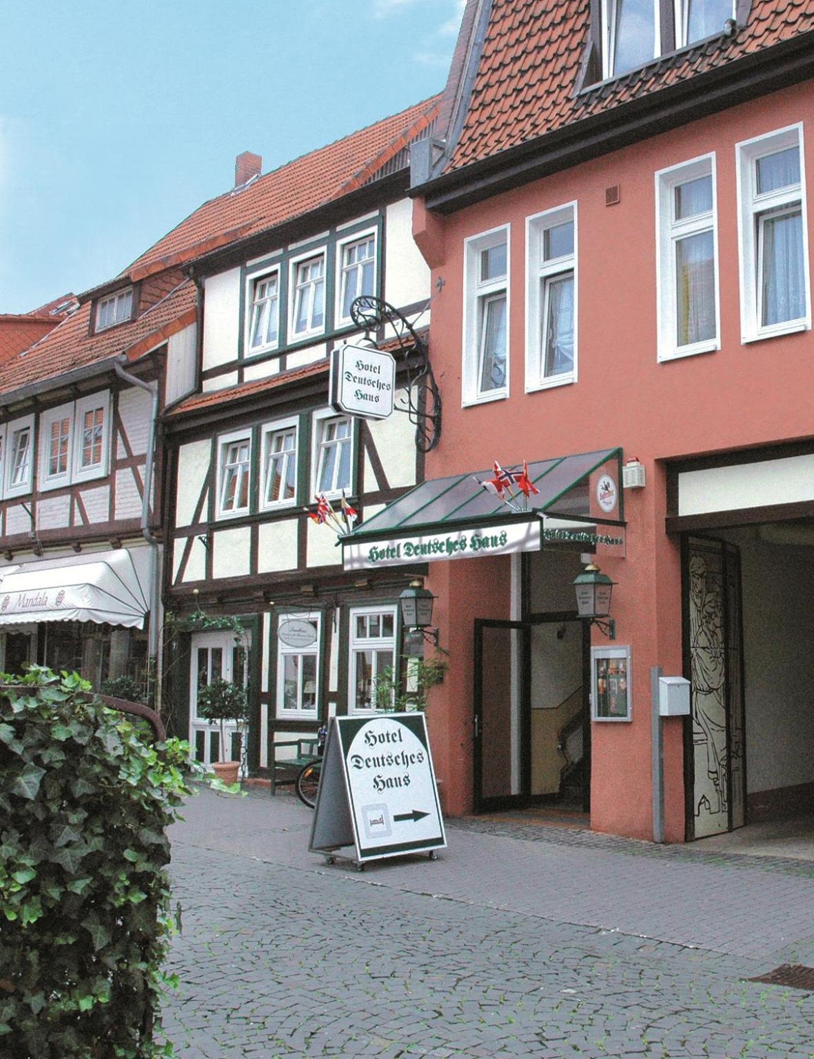 Hotel Deutsches Haus Нортгайм Екстер'єр фото