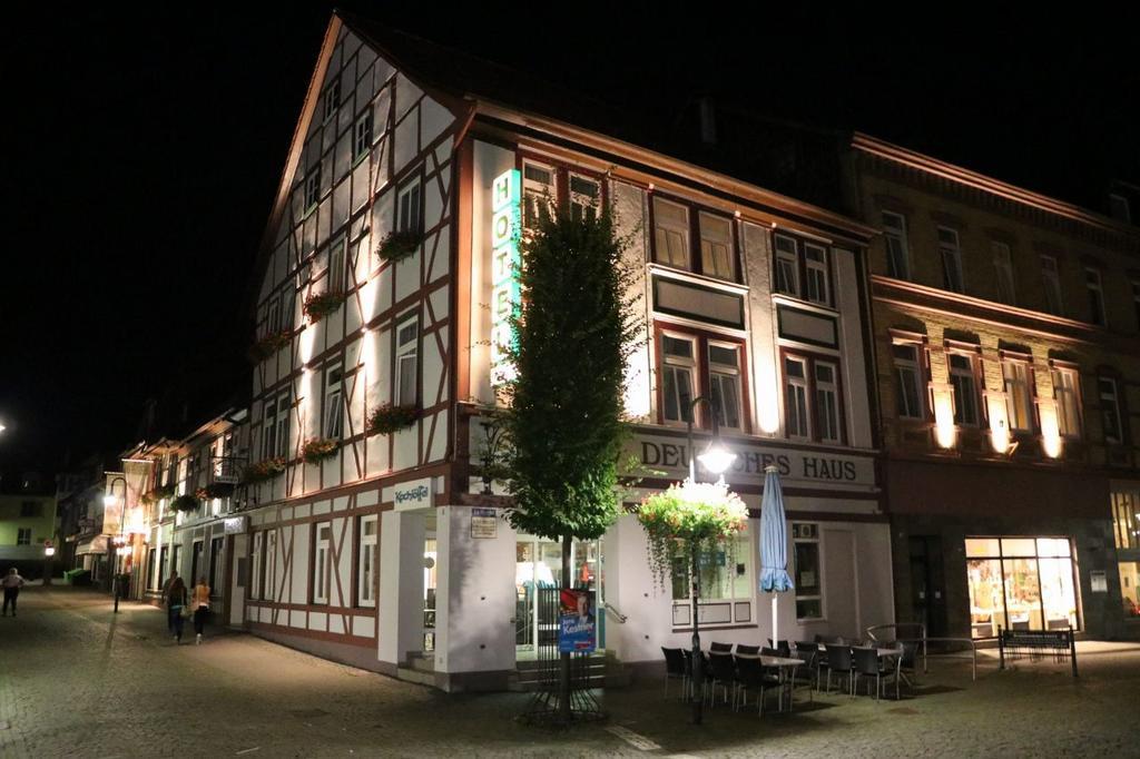 Hotel Deutsches Haus Нортгайм Екстер'єр фото